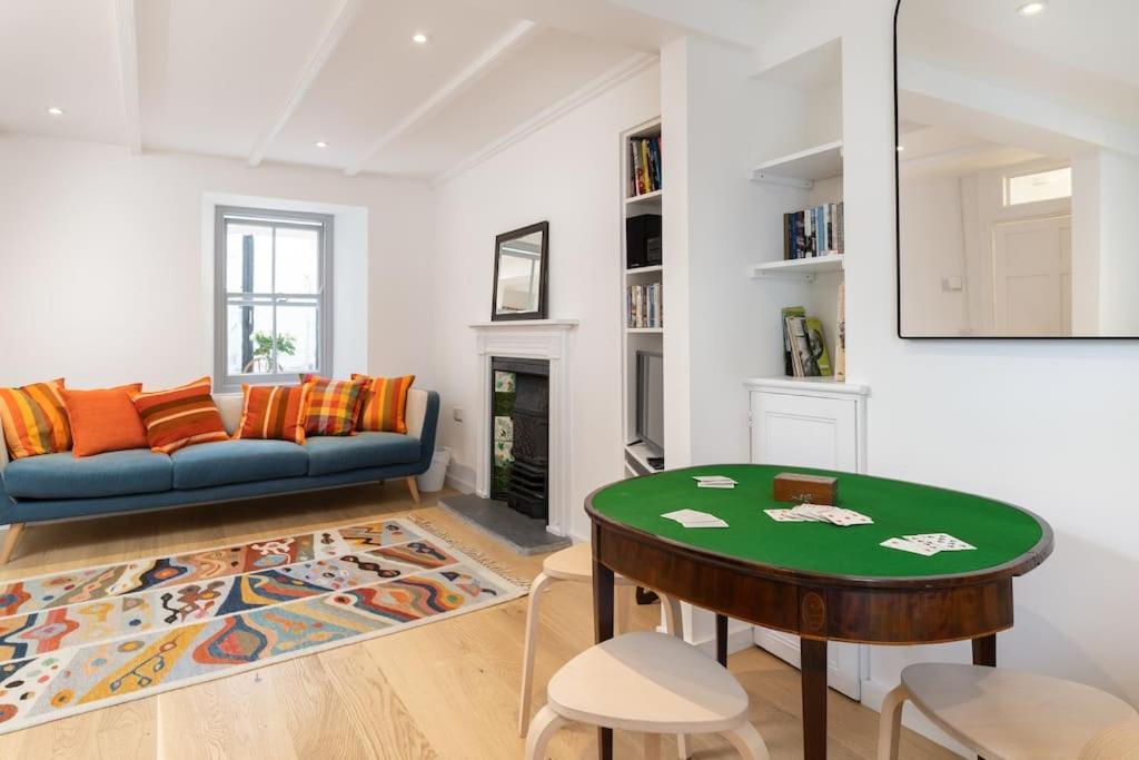 Villa Beautiful And Contemporary Cornish Townhouse In Penzance Exterior foto